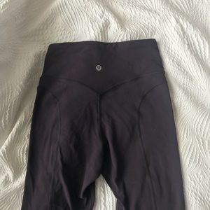 LULULEMON black currant leggings